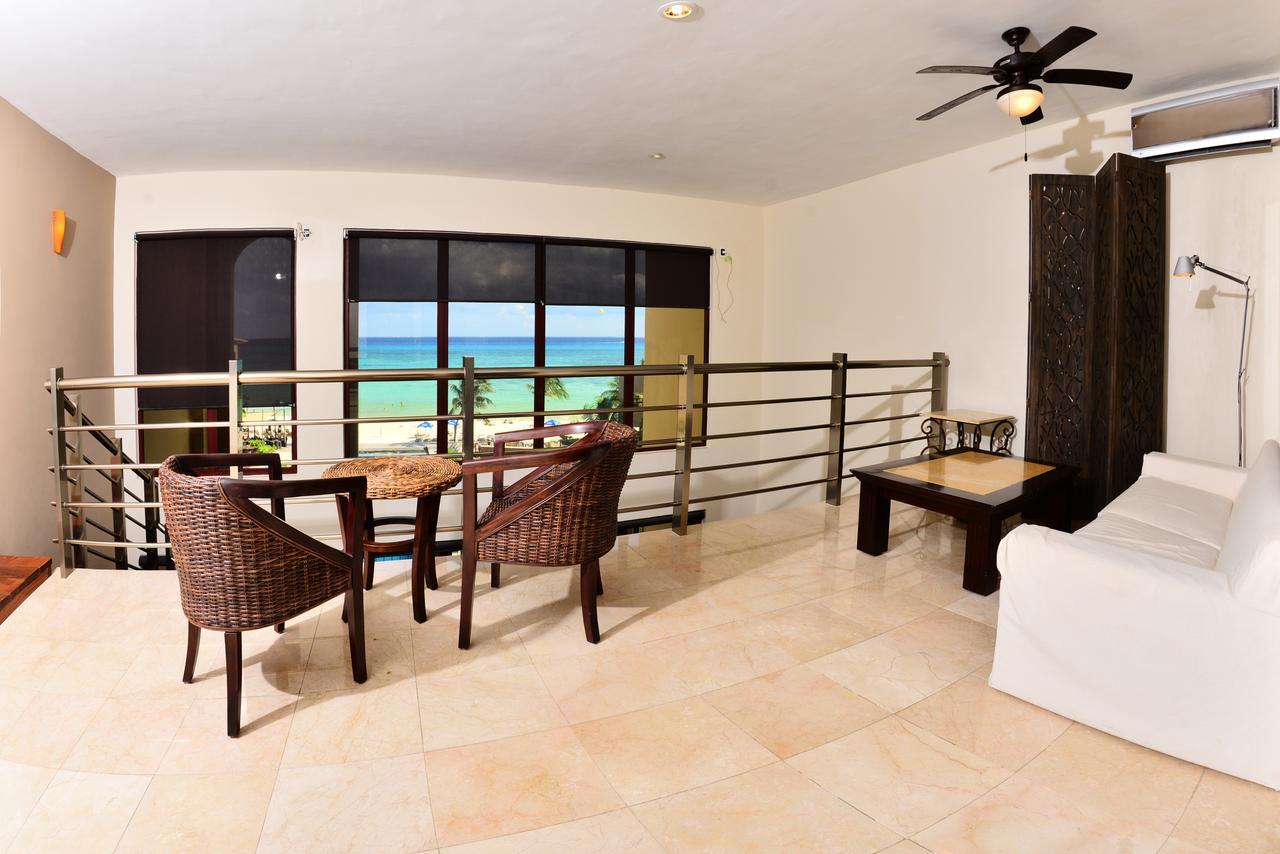 Apartahotel El Faro By Your Way
