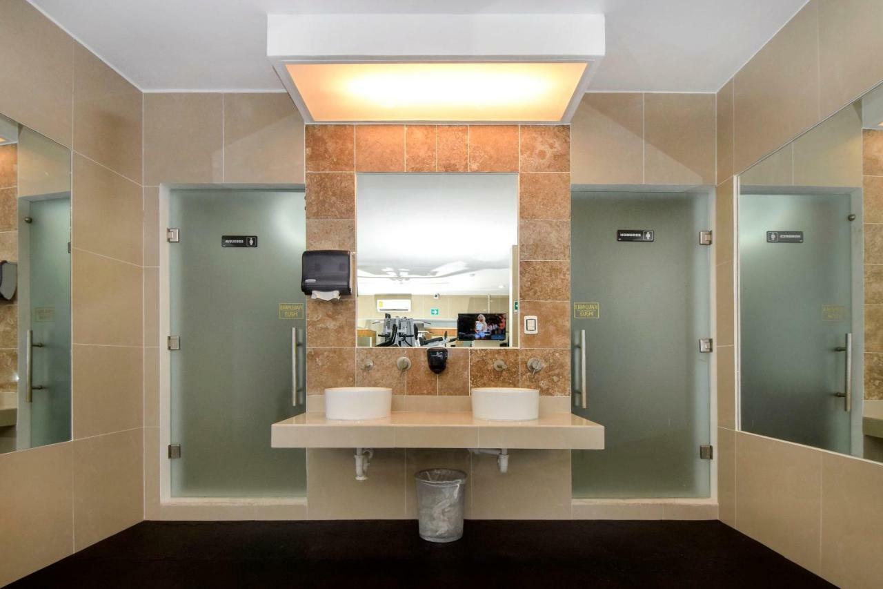 El Faro By Your Way Apartahotel